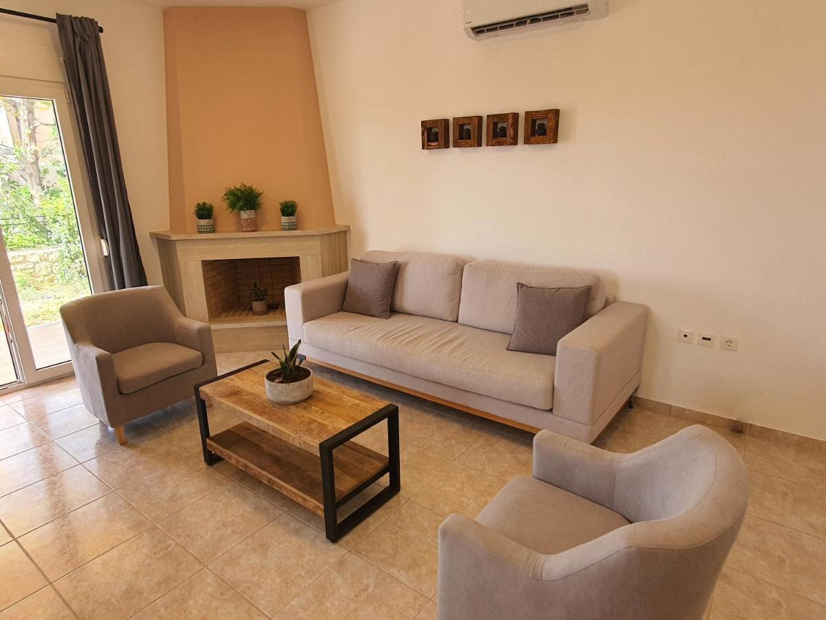 Natural View Villa With Private Pool Skouloufia Екстер'єр фото